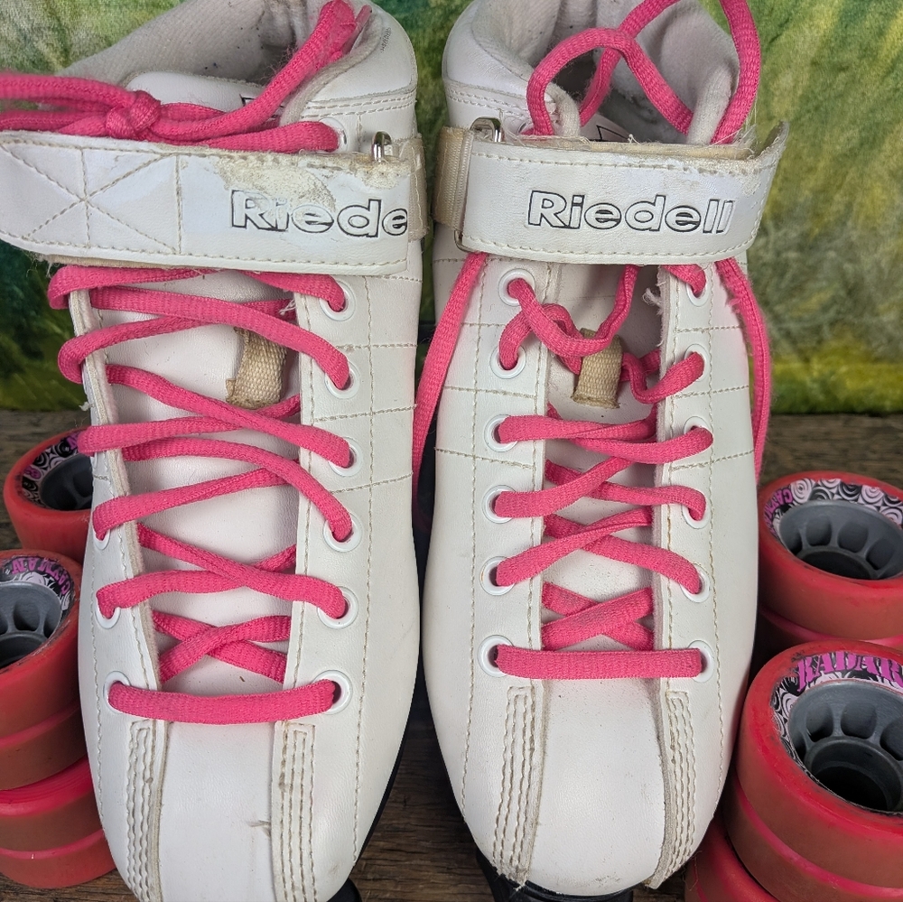 Rollerskates - R3 Cayman Derby Speedskates - Picture 3 of 7